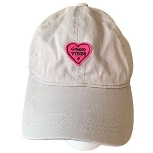 Good Vibes Heart Gray Baseball Cap